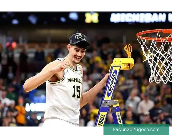 密歇根大学大胜亚利桑那 阿代-玛拉贡献26分9篮板3助攻